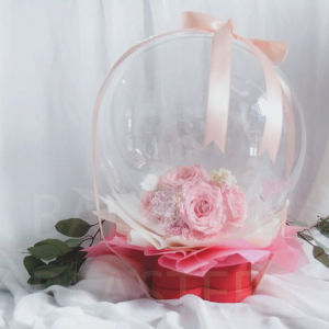 Flowers-in-a-Balloon-Box-Valentine's-Day-3