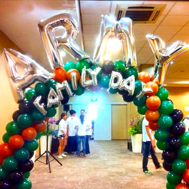 Custom Balloon Arch