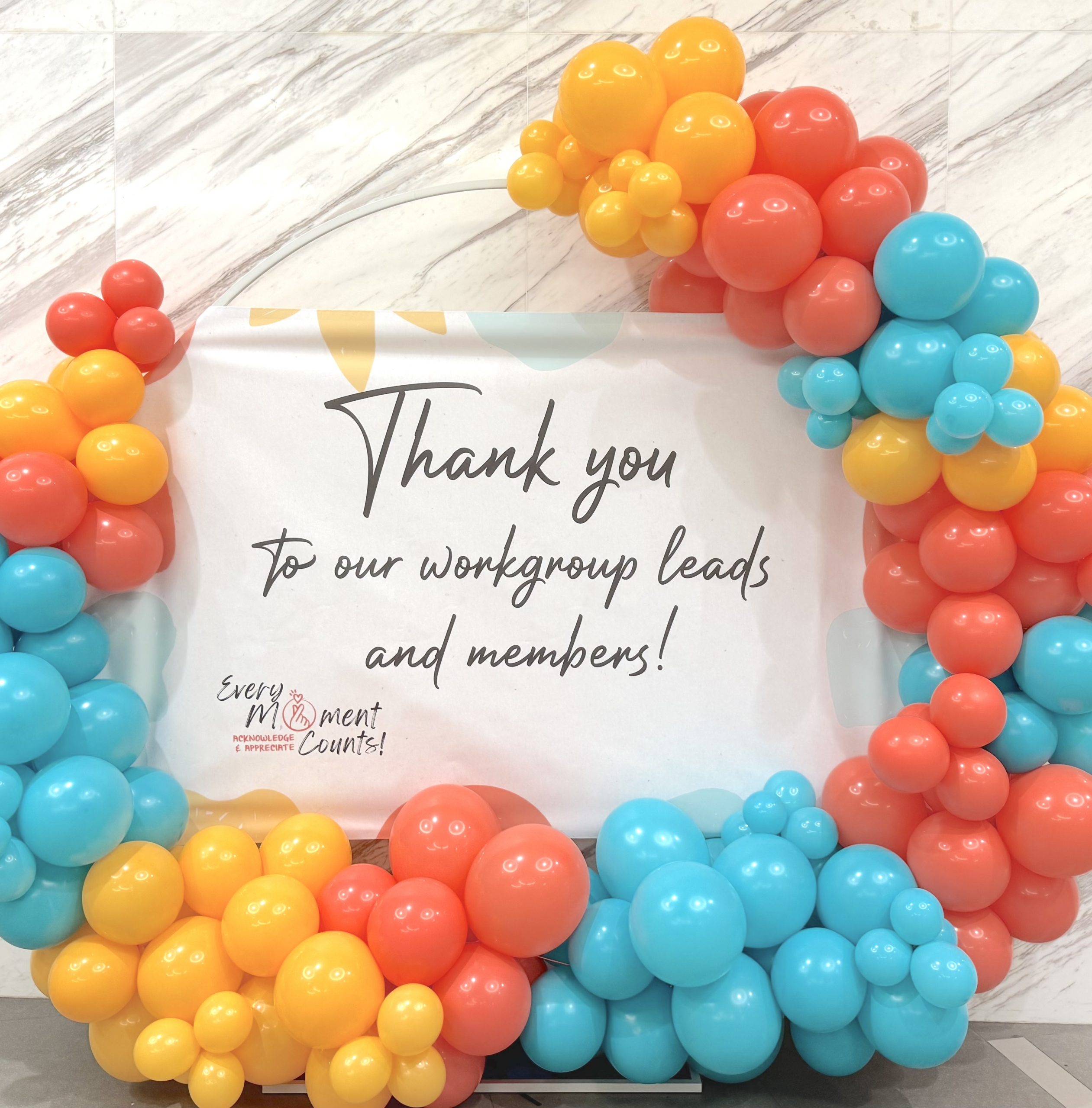 Organic Round Balloon Arch